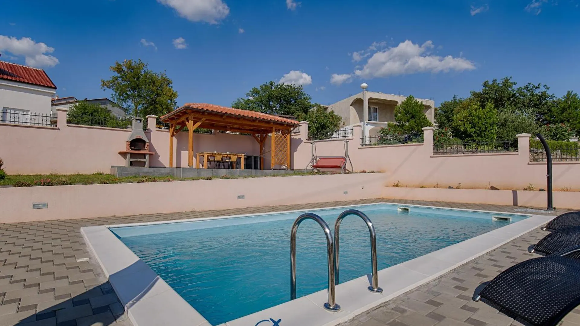 Villa With Pool, Large Garden And Beautiful Sea View By Traveler Tourist Agency Krk - Id 2210 茨里克韦尼察 0*,  克罗地亚