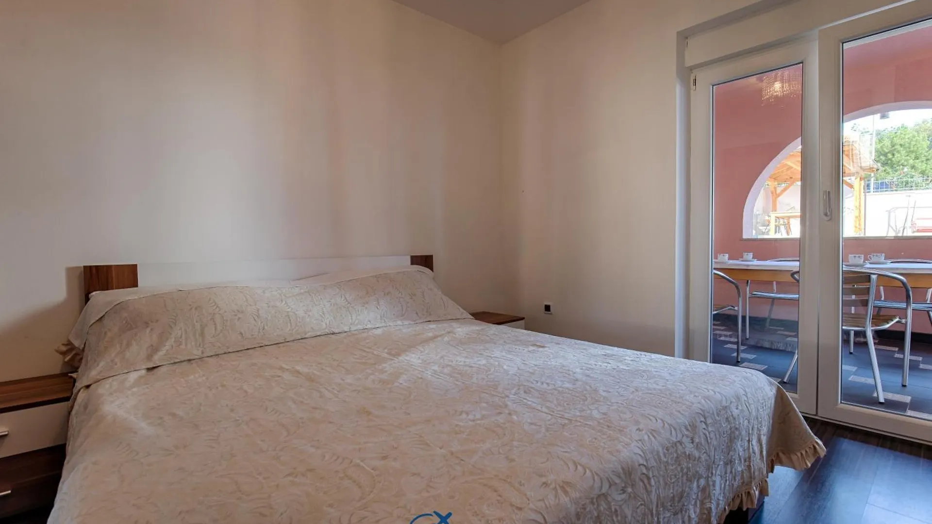 Villa With Pool, Large Garden And Beautiful Sea View By Traveler Tourist Agency Krk - Id 2210 Crikvenica