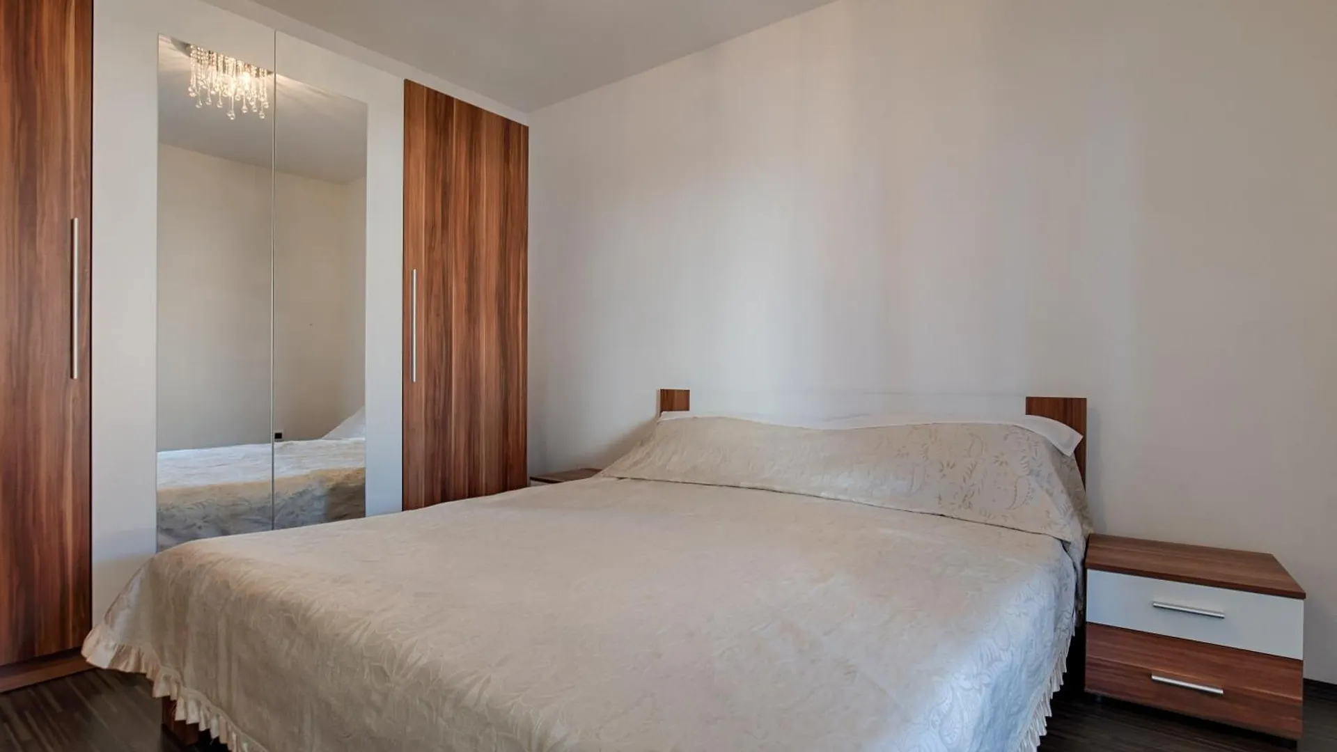 Villa With Pool, Large Garden And Beautiful Sea View By Traveler Tourist Agency Krk - Id 2210 Crikvenica