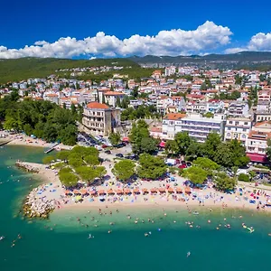 Hotel Zagreb, Crikvenica